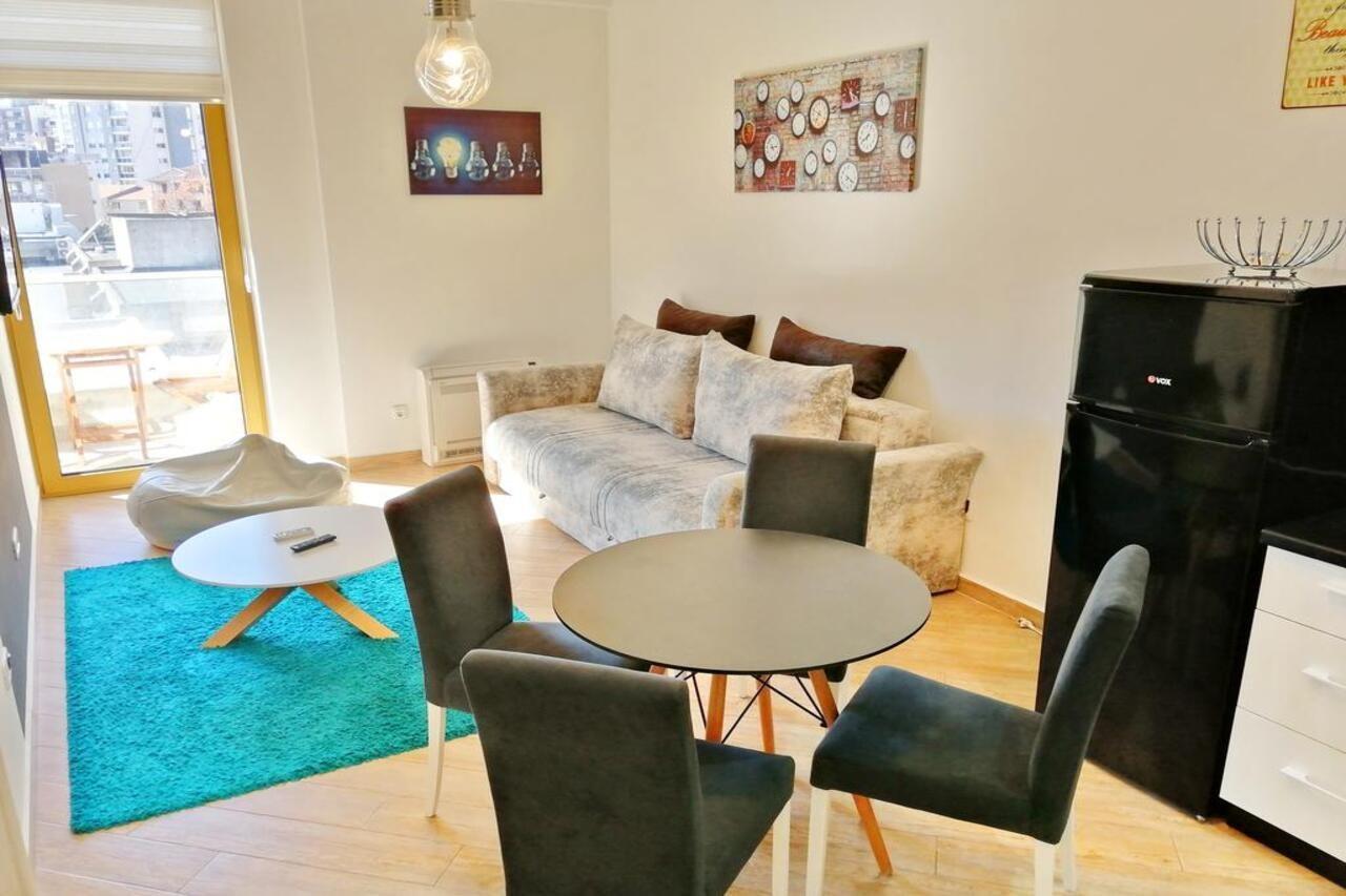 Sea Breeze Lux Apartments 부드바 외부 사진
