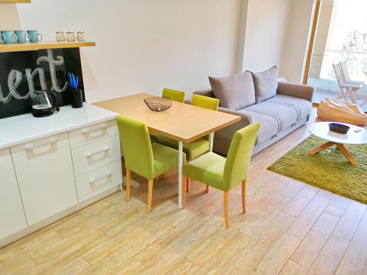 Sea Breeze Lux Apartments 부드바 외부 사진
